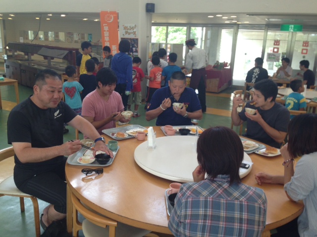 元広島県支部所属釜田さんも元気に飯食います！