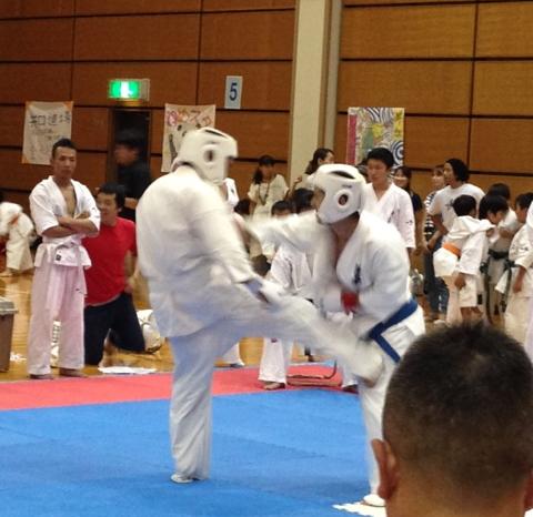 リーサルウェポン田村出陣！打ち上げの席でもやはり最終兵器っぷりを発揮しました。